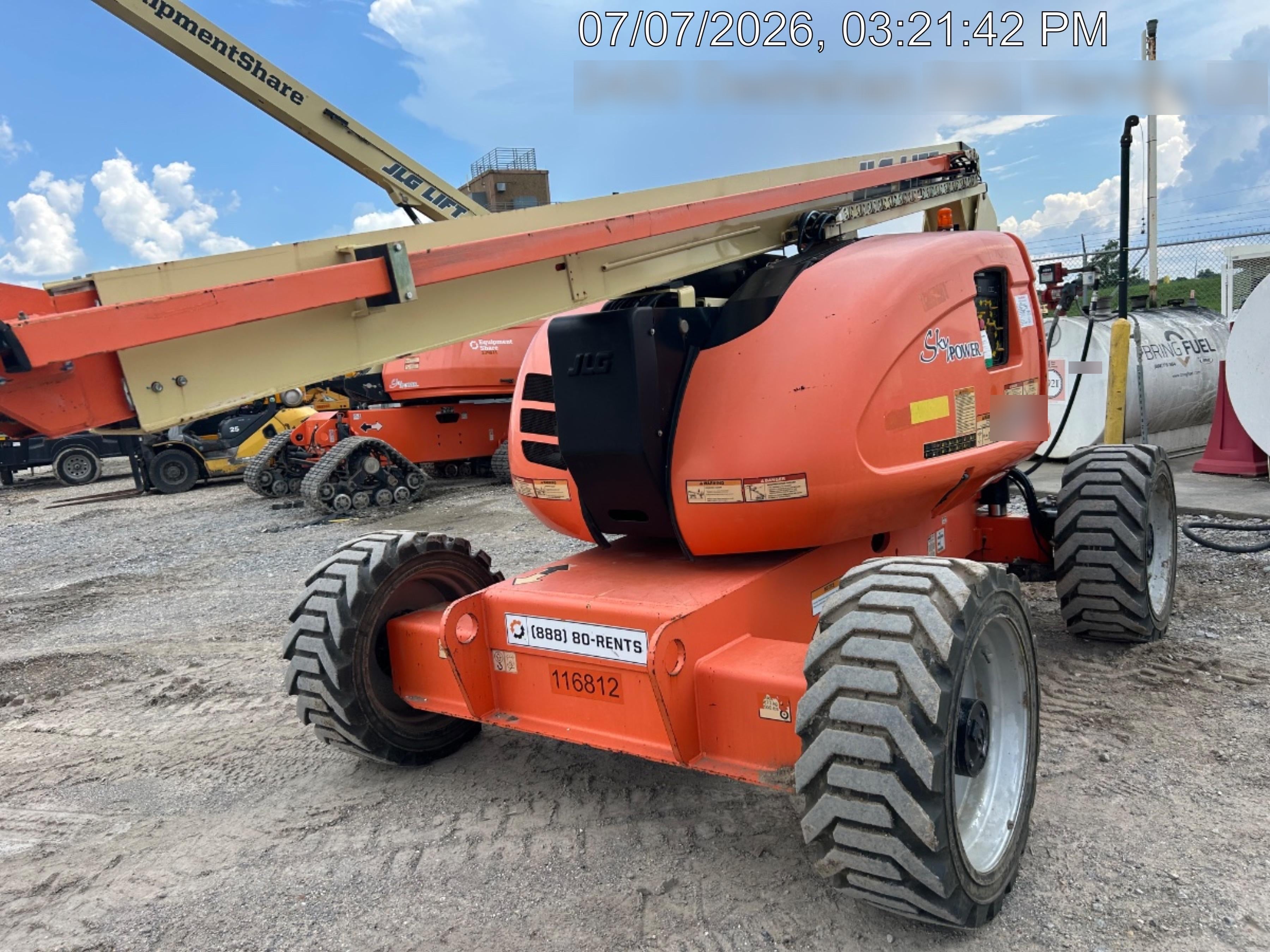 2021 JLG 600AJ