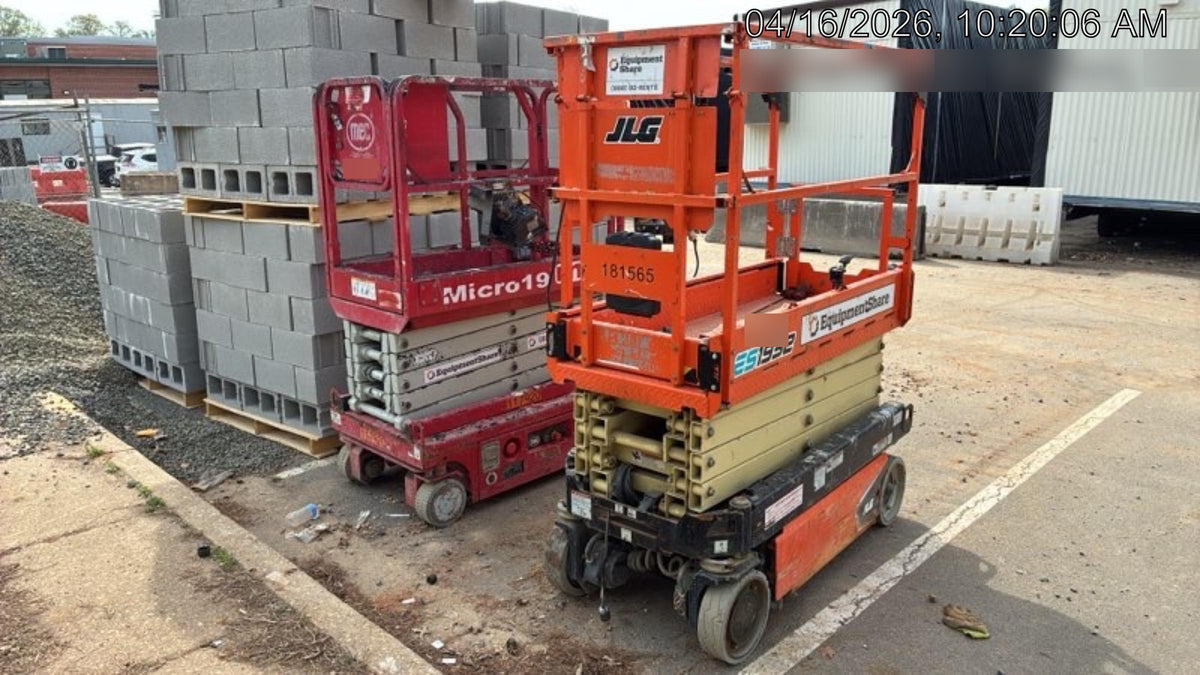 2021 JLG ES1932