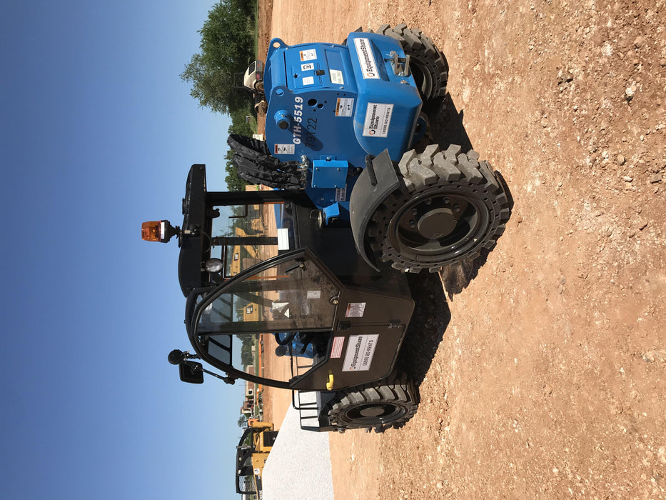 2020 Genie GTH-5519 Cab/Heat/Air, Solid Tires, Work Lights, Beacon, Aux Hydraulics, Back up Alarm