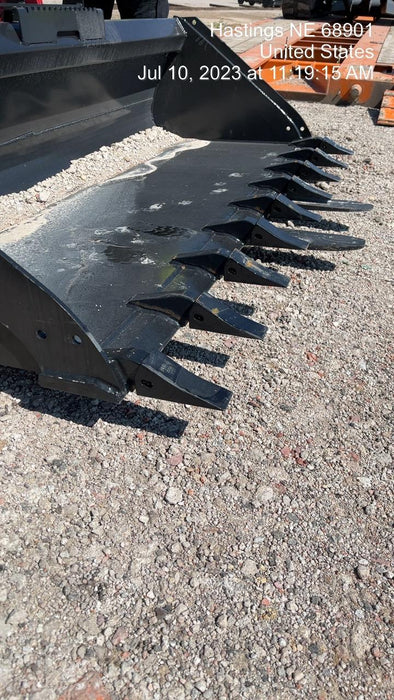 2022 ARROW MATERIAL HANDLING 48" Pallet Forks - Arrow