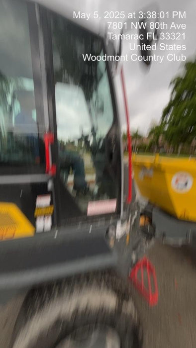 2025 WACKER NEUSON DW311 Cab Turf Tires