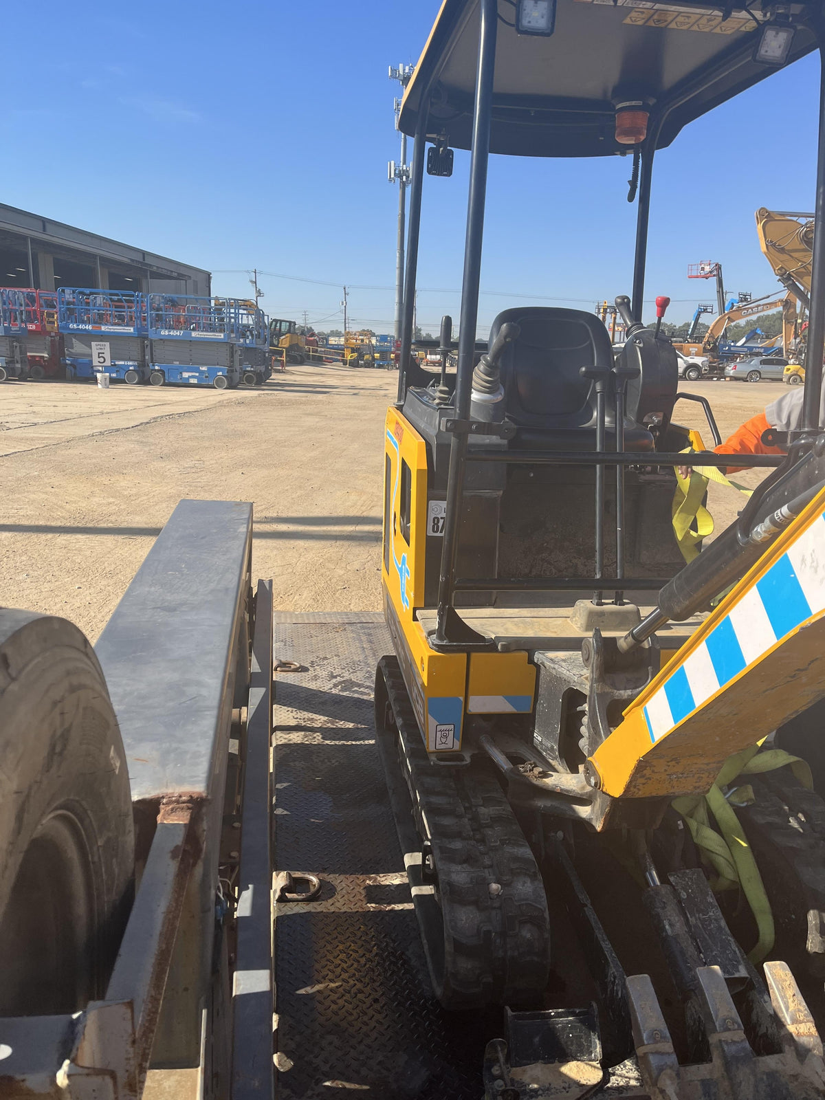 2021 JCB 19C-1E