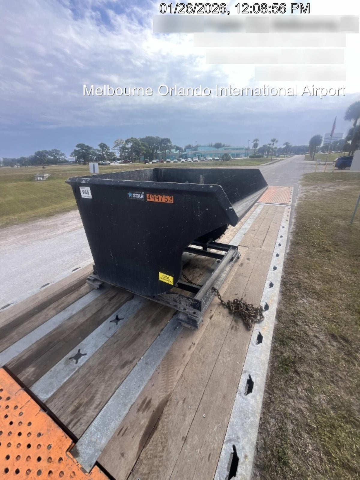 2025 STAR INDUSTRIES M-1820 - Self-Dump Hopper
