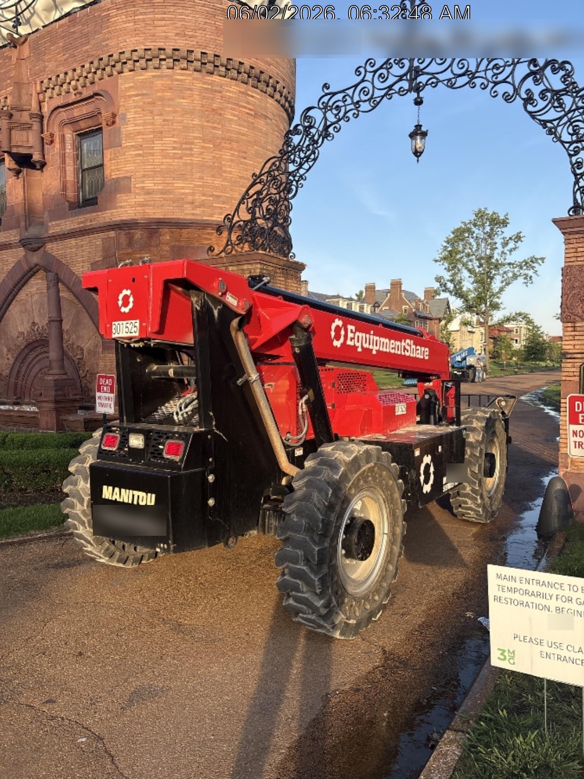 2023 MANITOU MTA10055