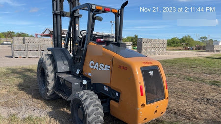 2023 CASE 588H