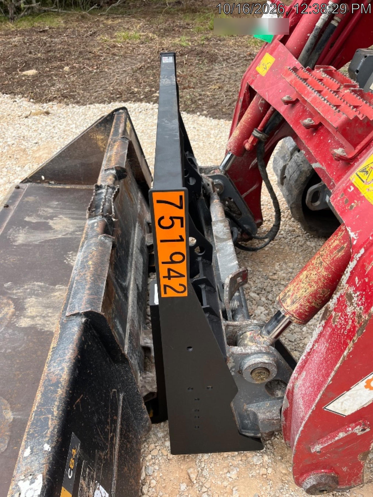 2026 ARROW MATERIAL HANDLING 72" Pallet Forks - Arrow
