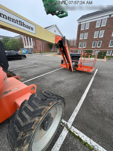 2019 JLG 600AJ