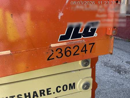 2022 JLG ES3246