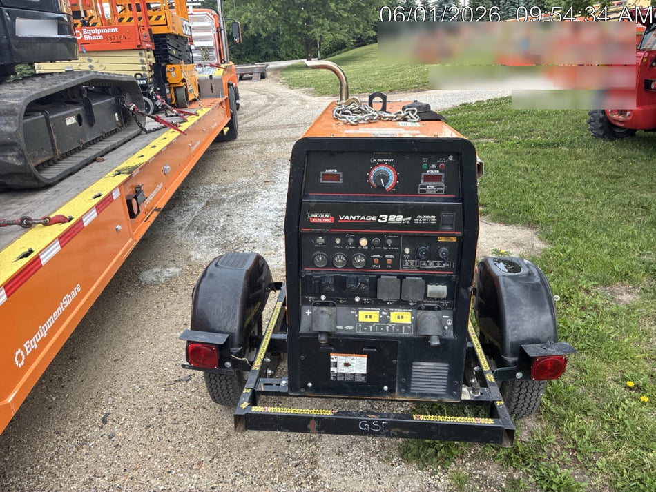 2021 Lincoln Electric Vantage 322 Vantage 322 Ready Pak 3 w/ Decals, ORANGE (includes trailer, cable rack, fender light kit) NO Telematics