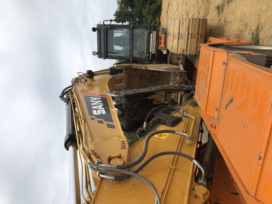 2019 SANY SY265C LC