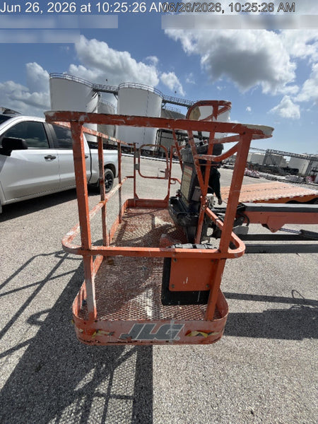 2022 JLG 660SJ