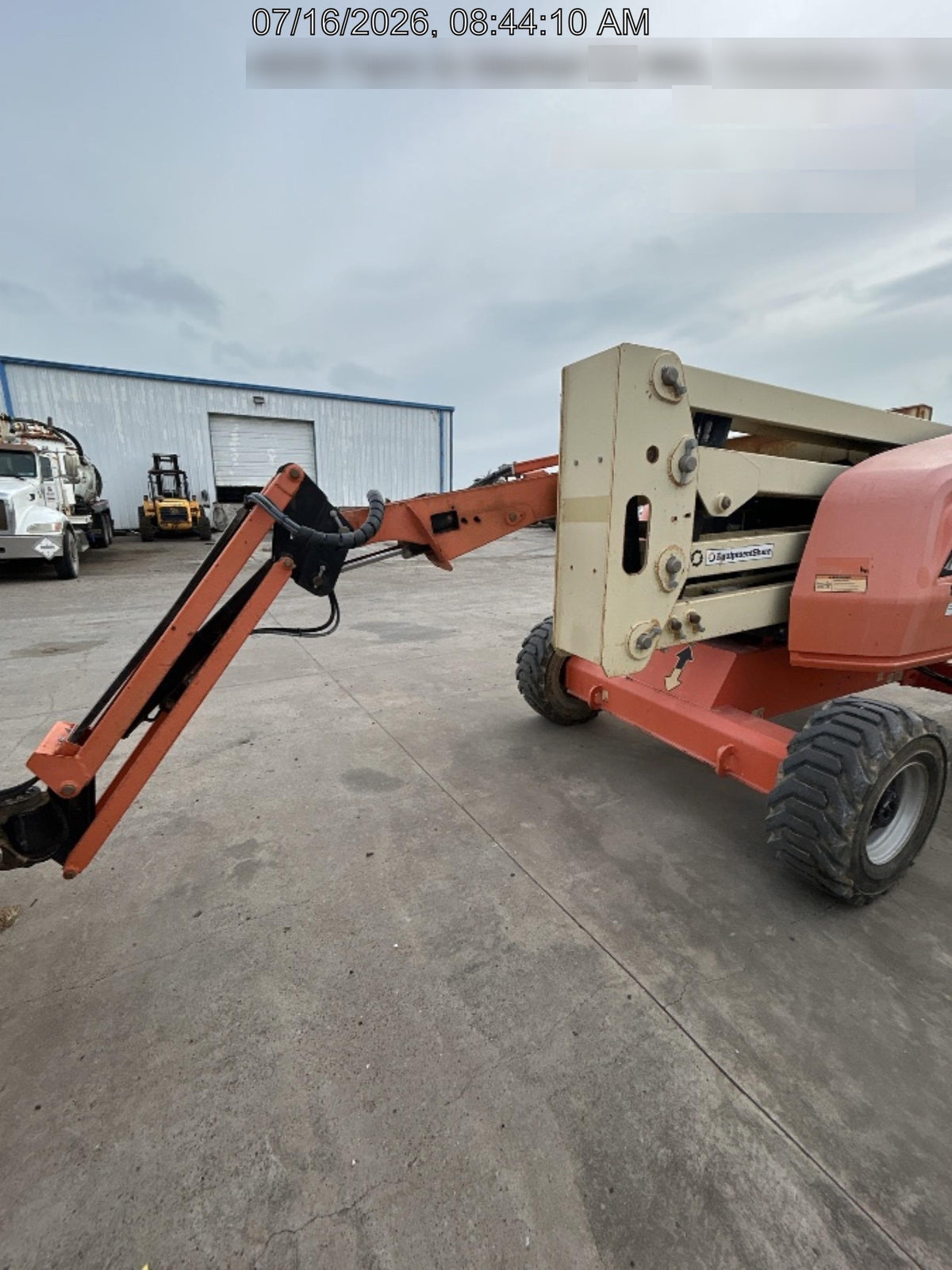 2019 JLG 450AJ