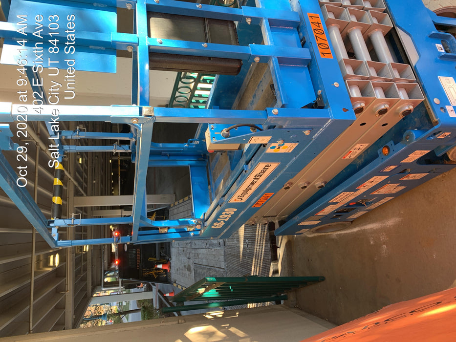 2020 Genie GS-1930 Solid Non Marking Tires, Beacon, Folding rails with half height swing gate, 800W Inverter