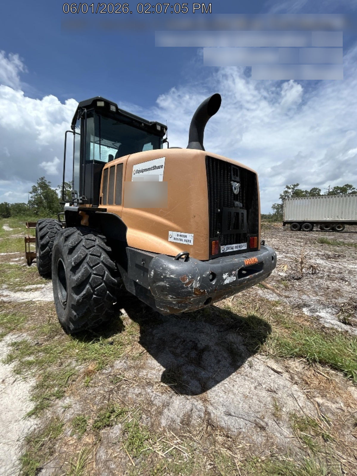 2022 CASE 621G