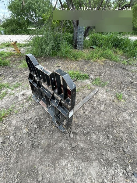 2023 VIRNIG 48" Pallet Forks - Virnig