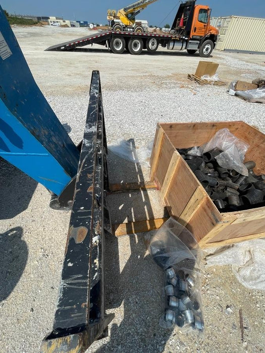 2018 Genie GTH-636 Genie GTH-636 w/Open ROPS, Solid Tires, Work Light/Beacon, 48" Carriage and Forks