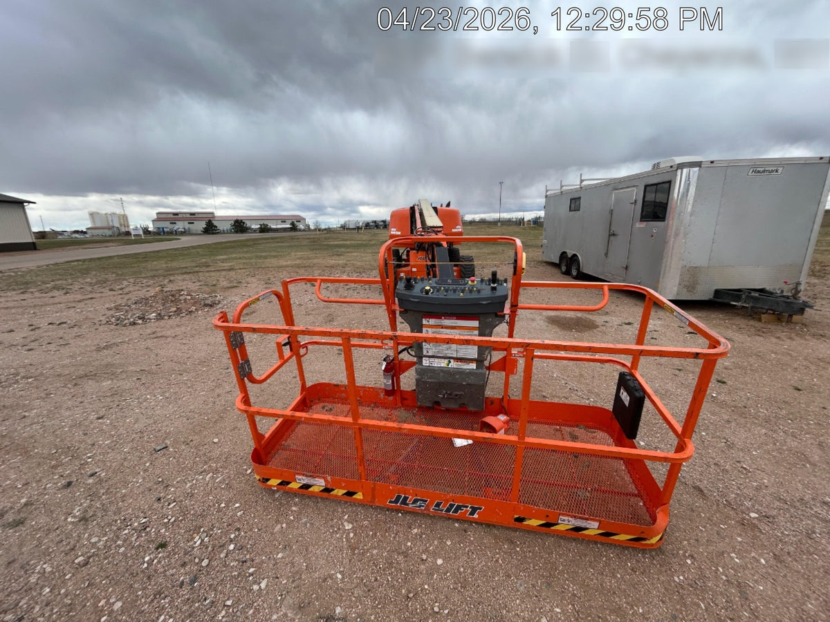 2019 JLG 660SJ