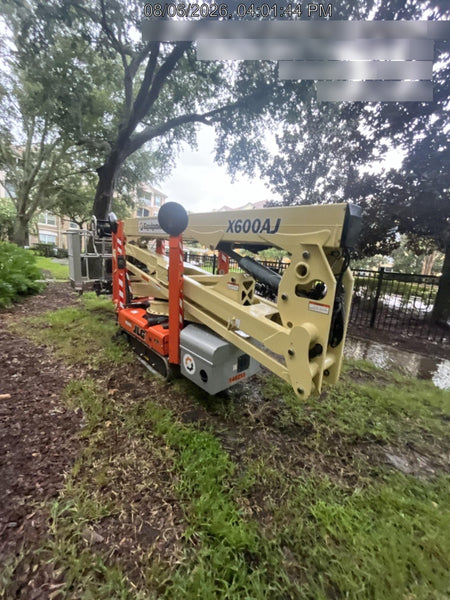 2021 JLG X600AJ