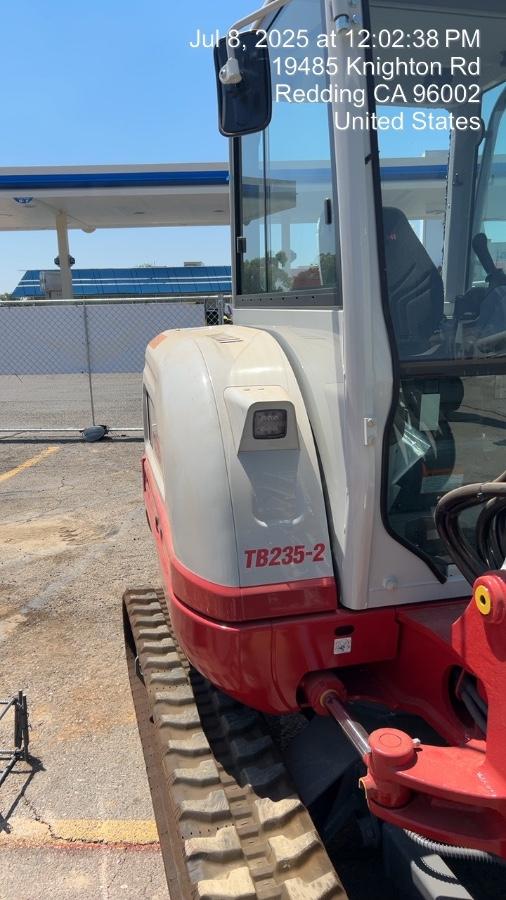 2025 TAKEUCHI TB235-2CR