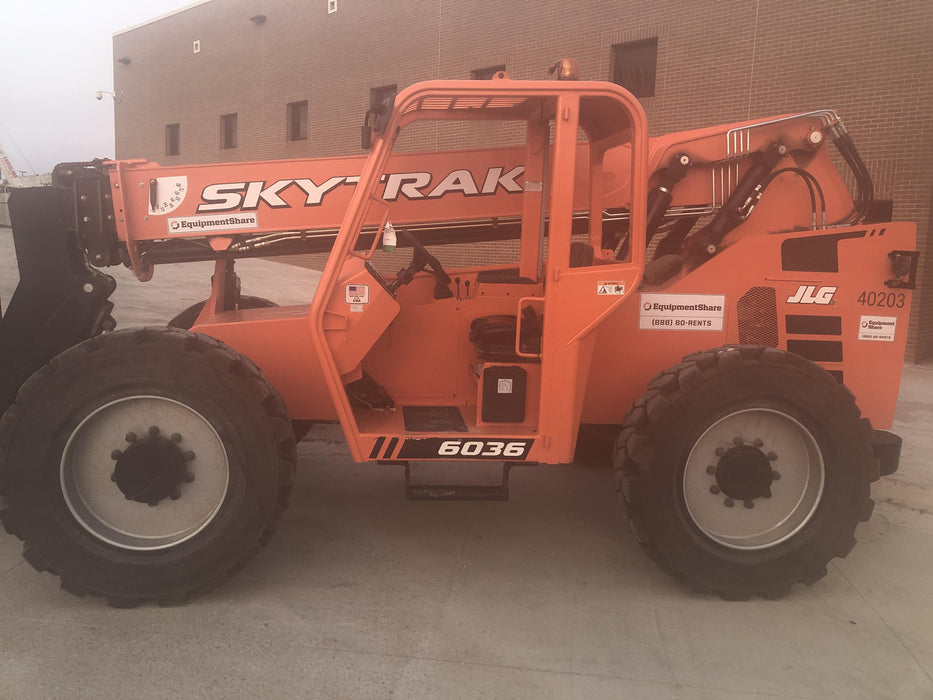 2019 Skytrak 6036 Canopy, Solid Tires, LED Work Lights, Beacon 50" Carriage, 48" Pallet Forks