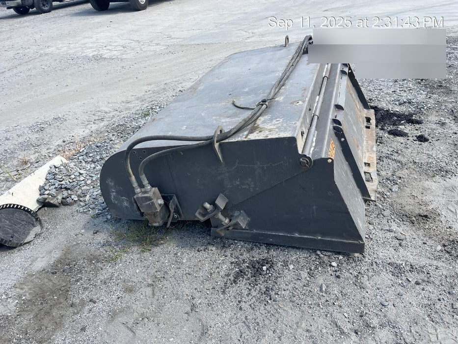 2021 PALADIN Sweepster SB72