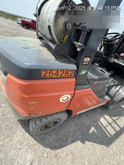 2022 TOYOTA 50-8FGU25