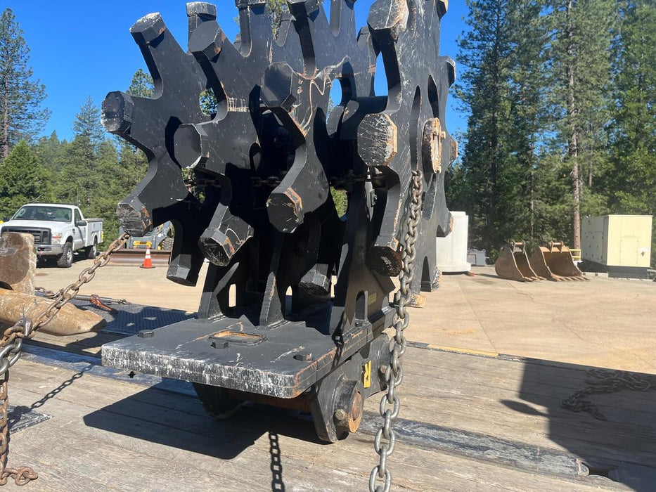 2022 ROCKLAND 36" Compaction Wheel 77k - 85k