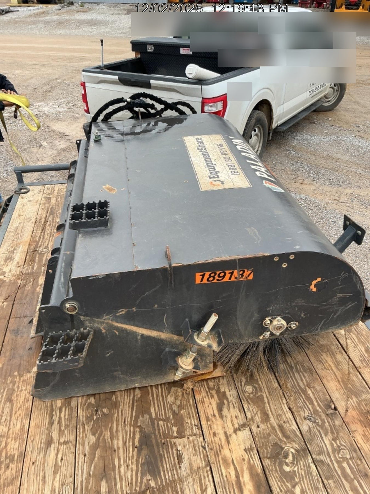 2021 PALADIN Sweepster SB72