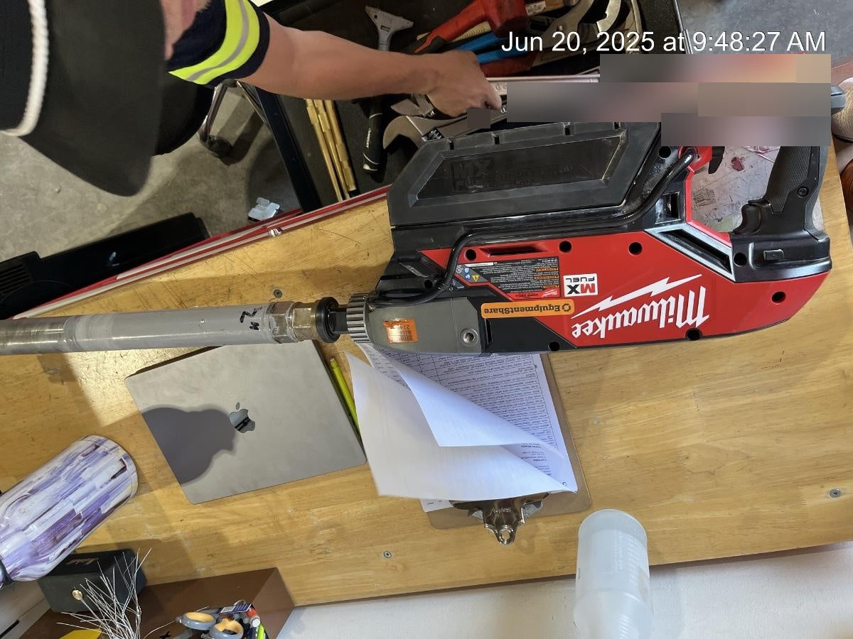 2022 MILWAUKEE MXF301-2CP