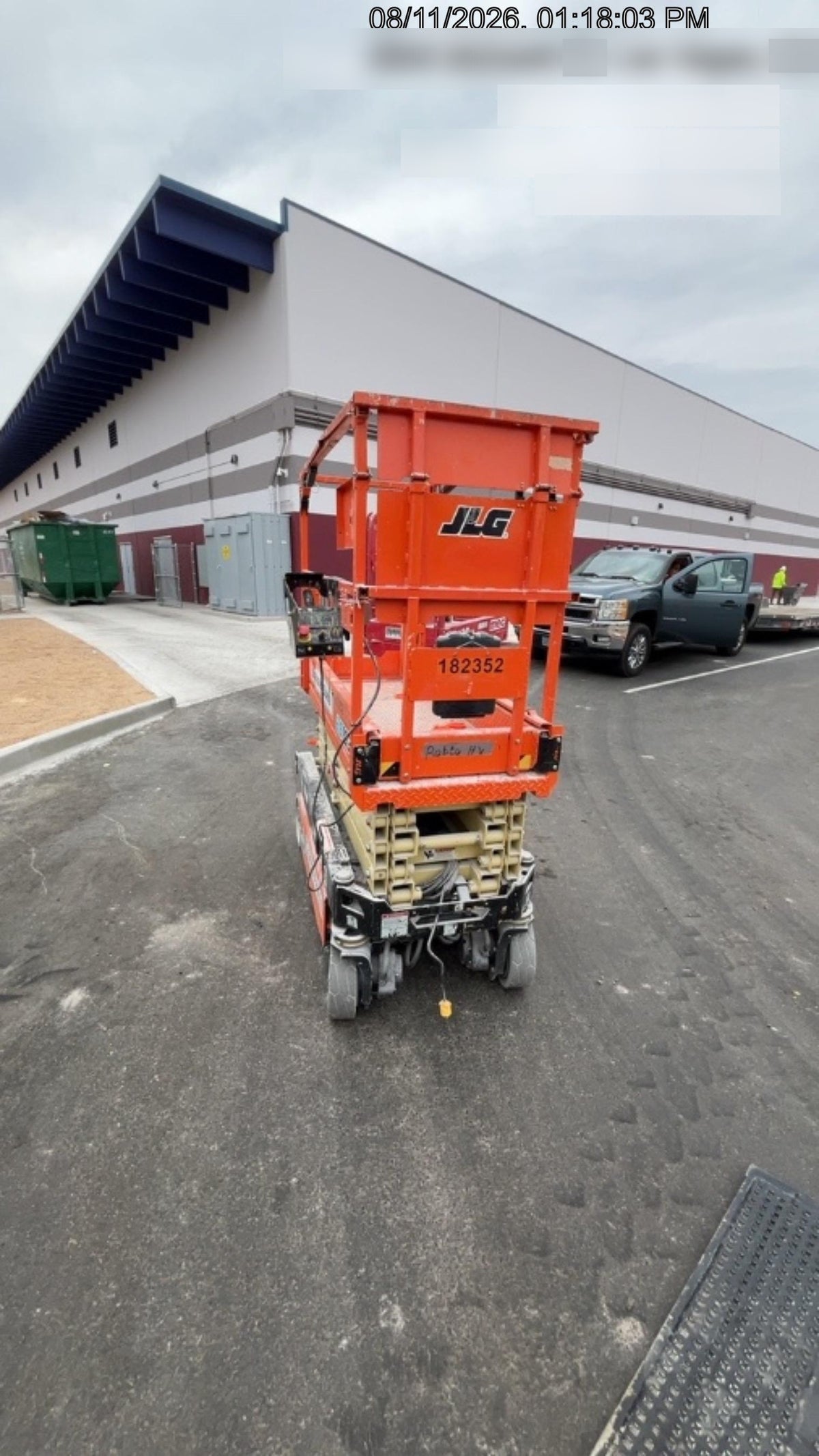 2021 JLG ES1932