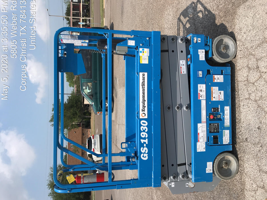 2019 Genie GS-1930 Fixed rails with chain Entry