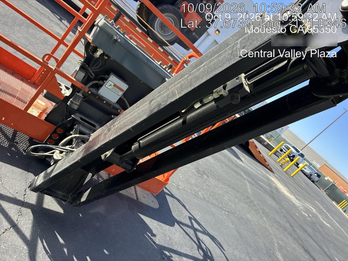 2025 JLG 460SJ