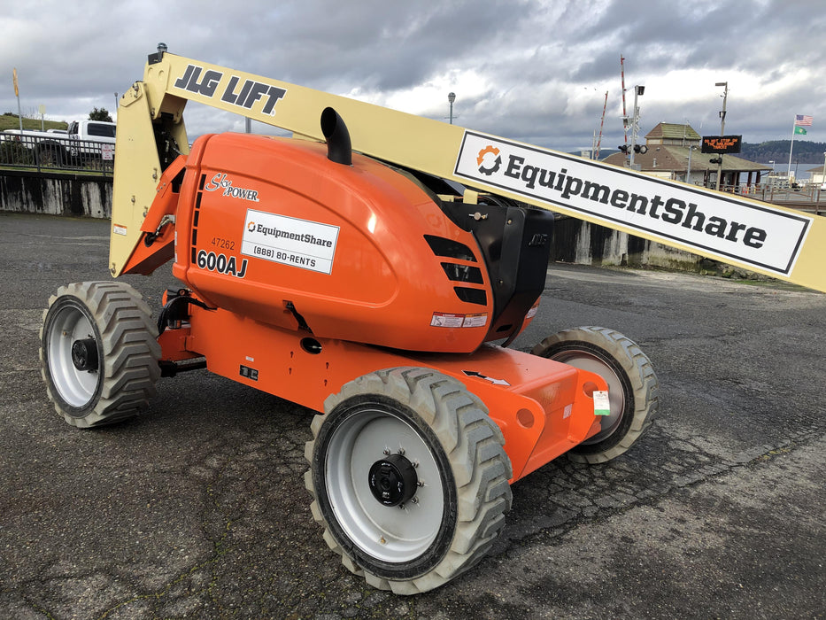 2019 JLG 600AJ
