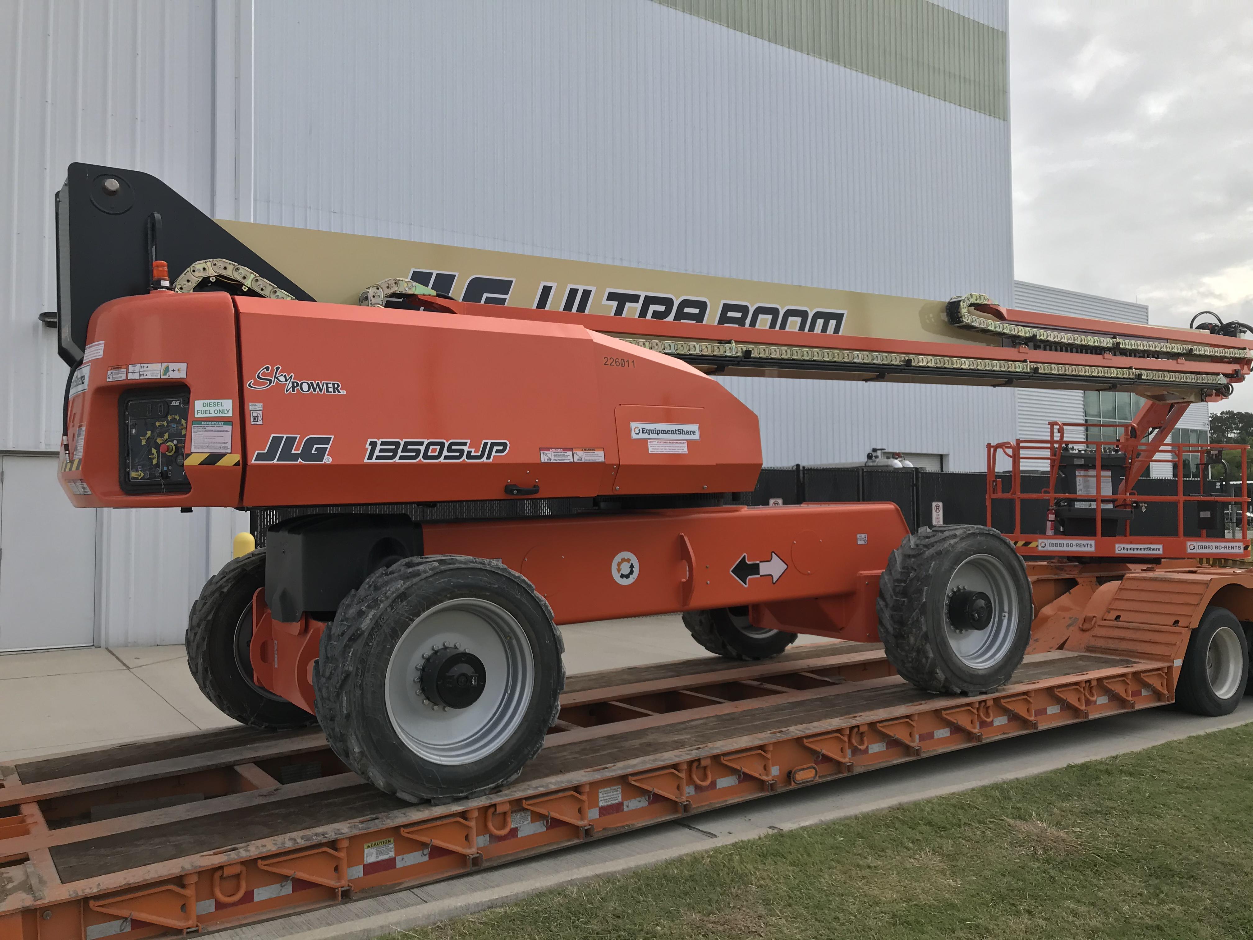 2022 JLG 1350SJP