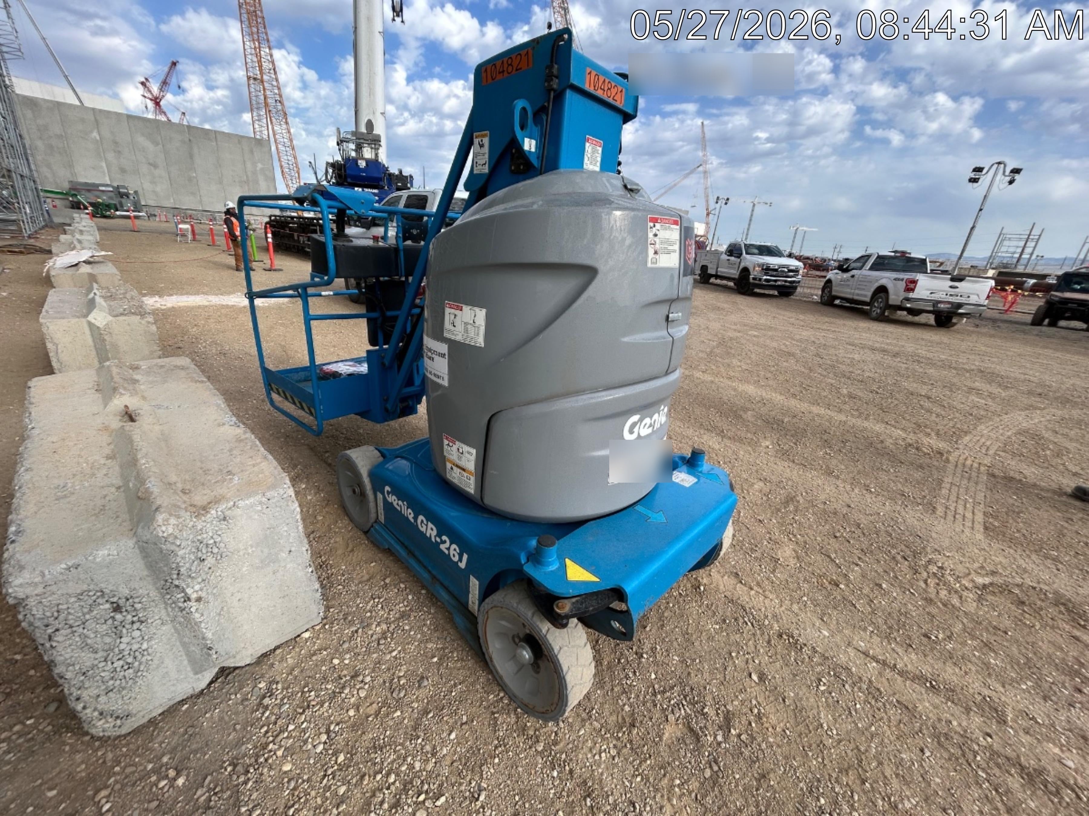 2020 GENIE GR-26J