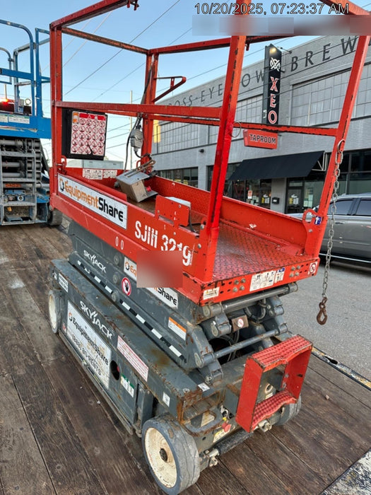 2019 Skyjack SJIII-3219 Stand. w/Trojan Batteries