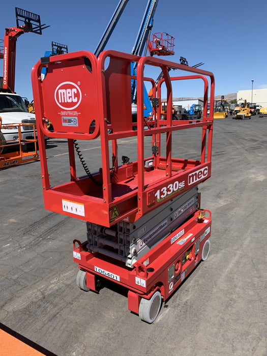 2020 MEC 1330SE Solid NM Tires, Steel Swing out Doors, LCS, Beacon, 900W Inverter