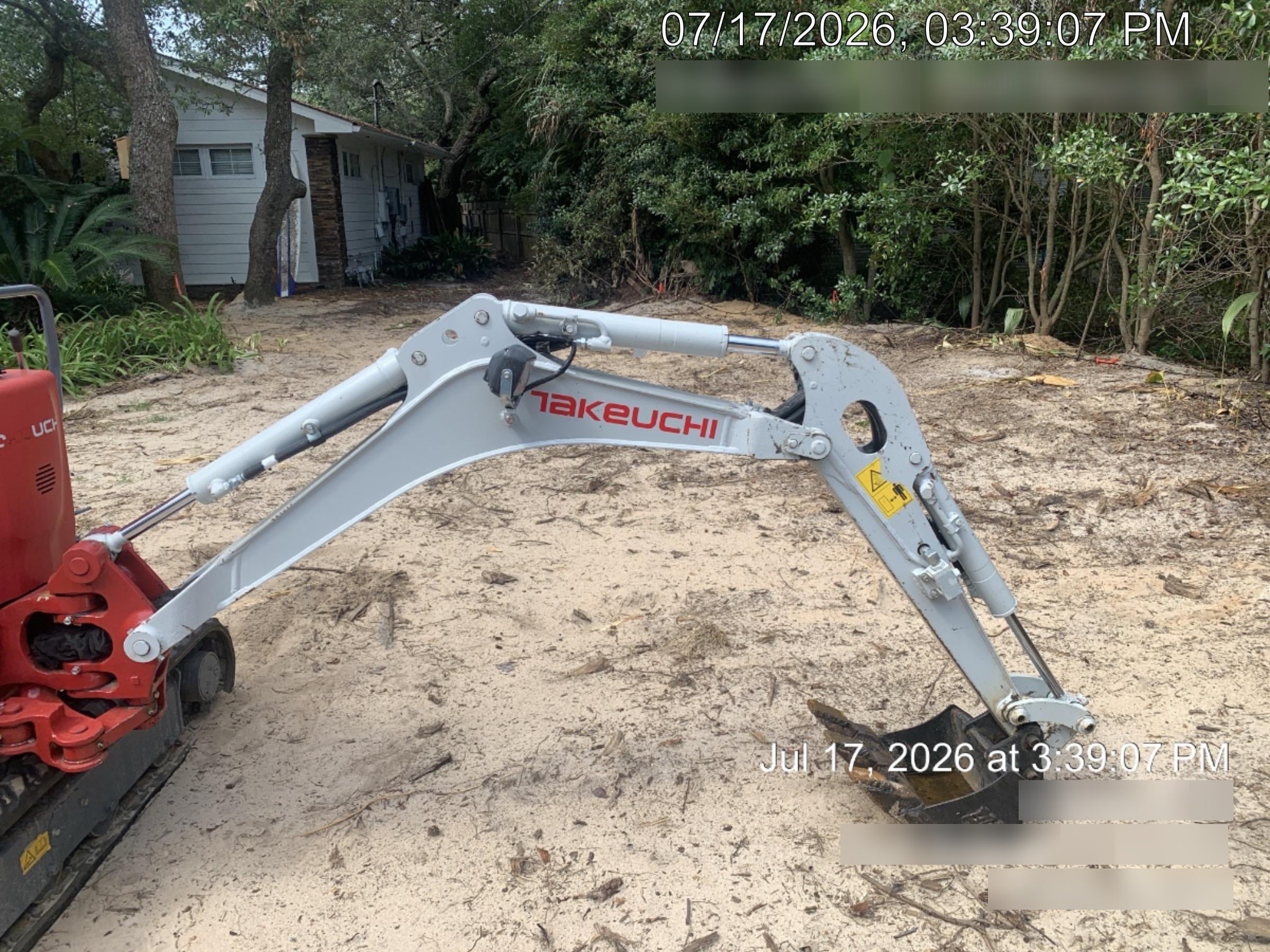 2023 TAKEUCHI TB210R