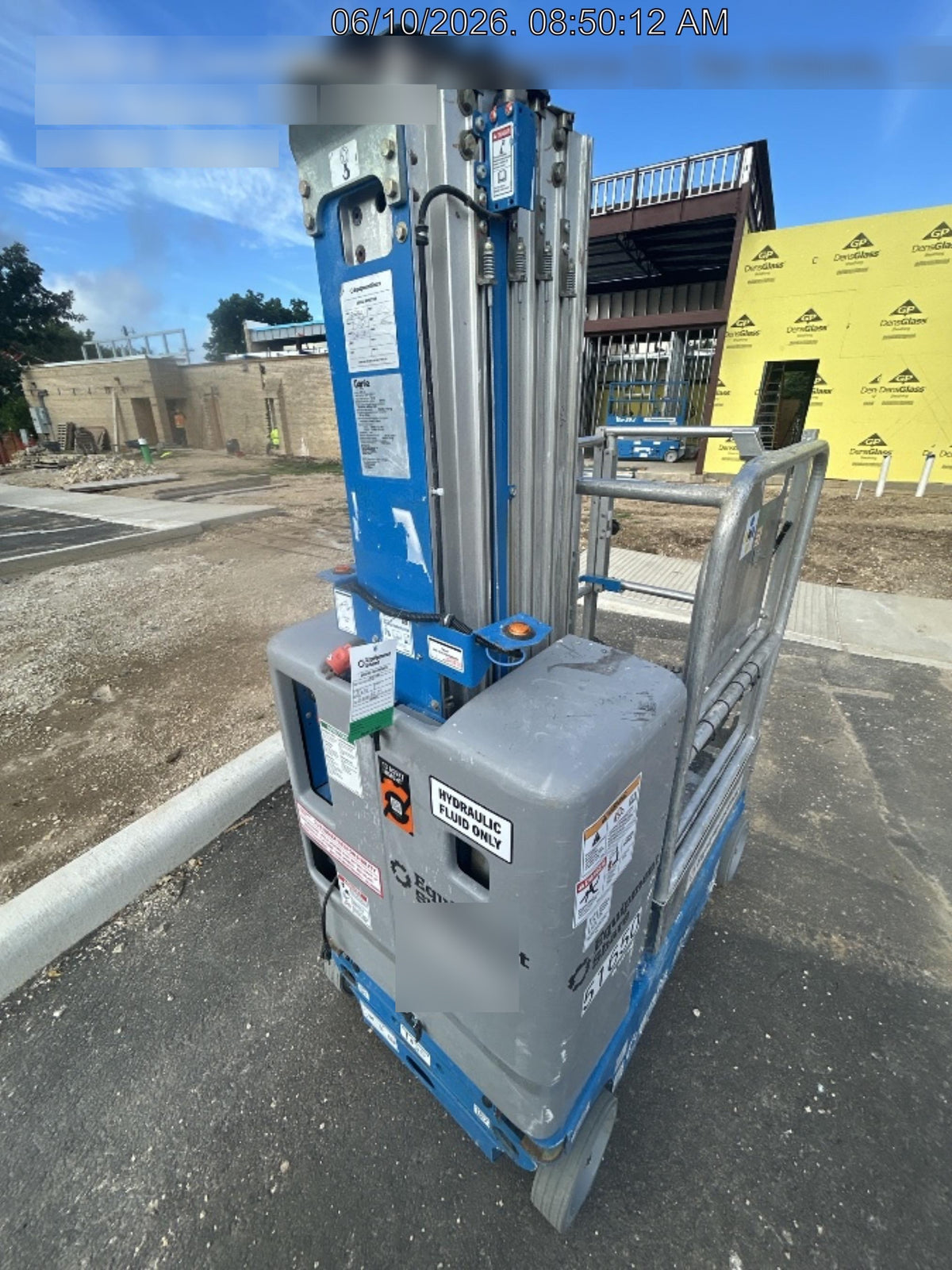 2019 GENIE GR-20