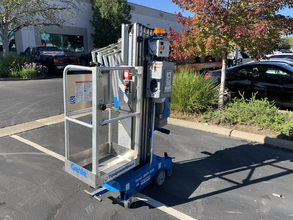 2021 GENIE AWP-30S DC