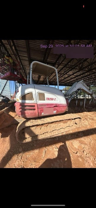 2020 TAKEUCHI TB250-2