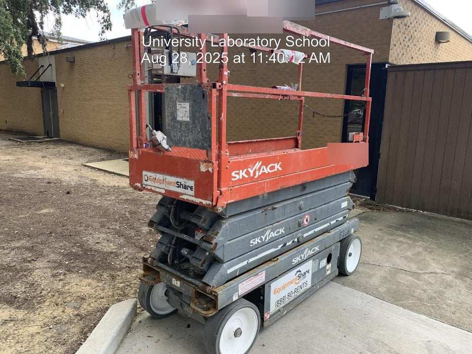 2017 SKYJACK SJIII-3226