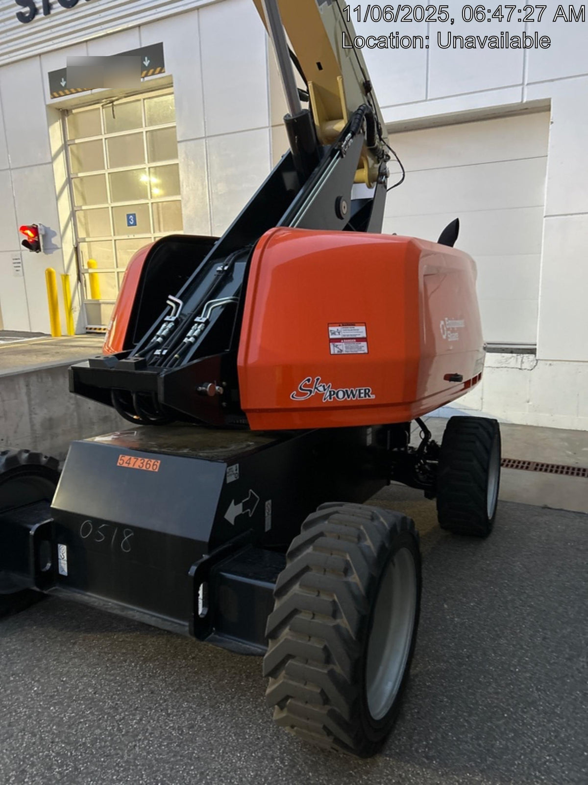 2025 JLG 660SJ