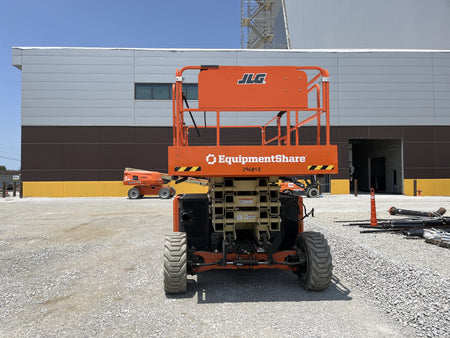 2023 JLG RT4394