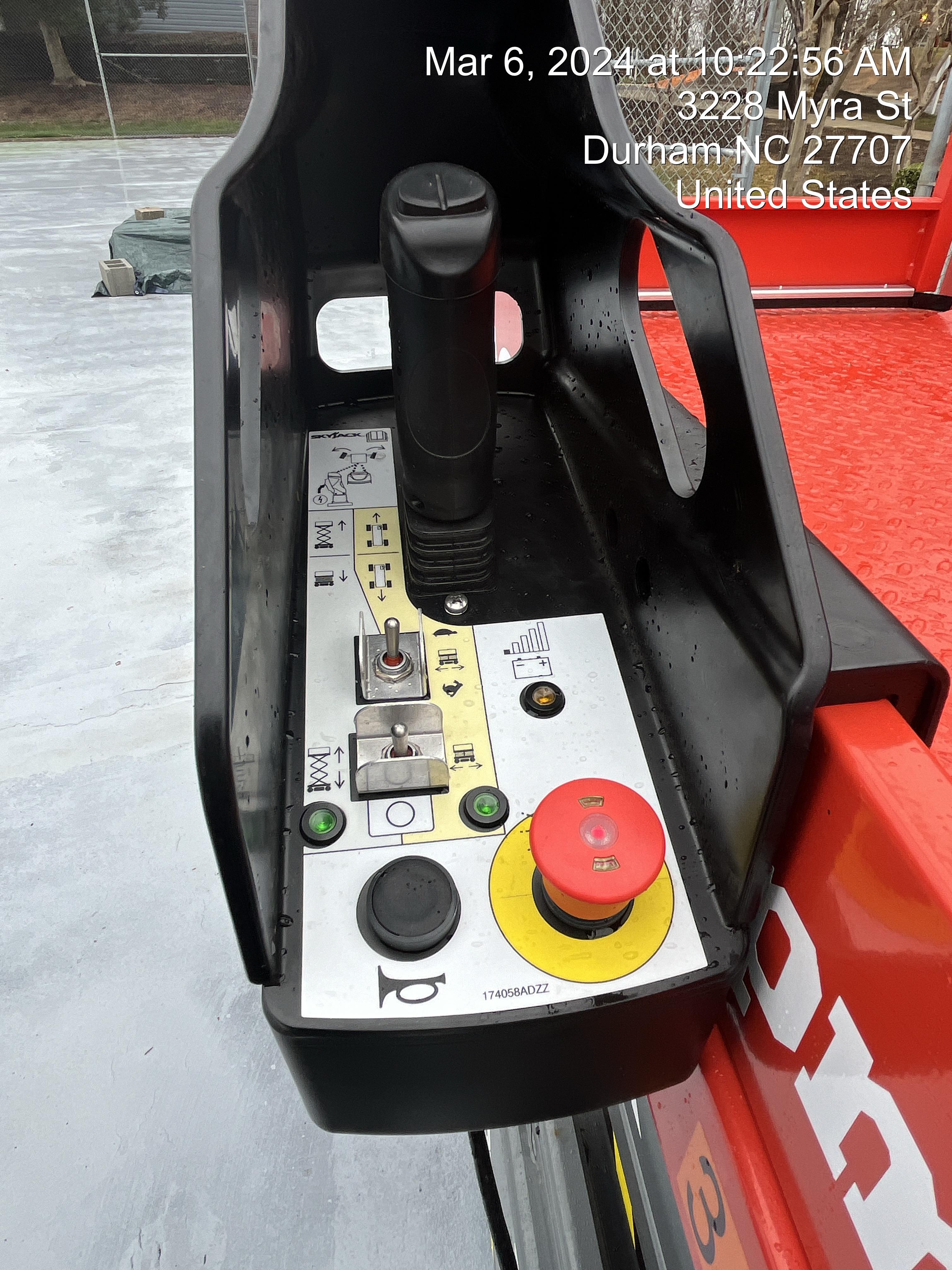 2024 SKYJACK SJ3226