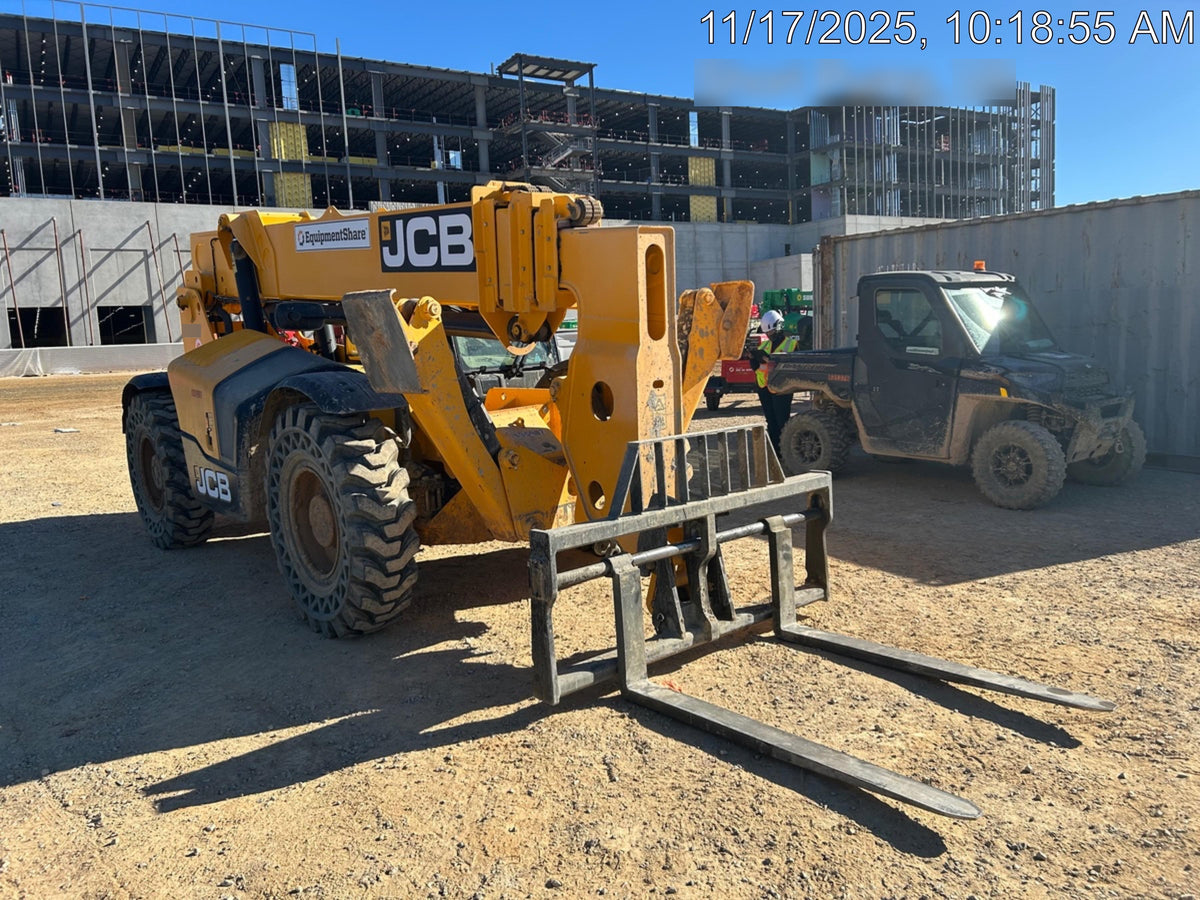 2021 JCB 510-56