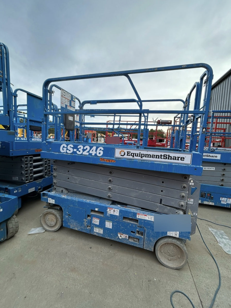 2022 GENIE GS-3246