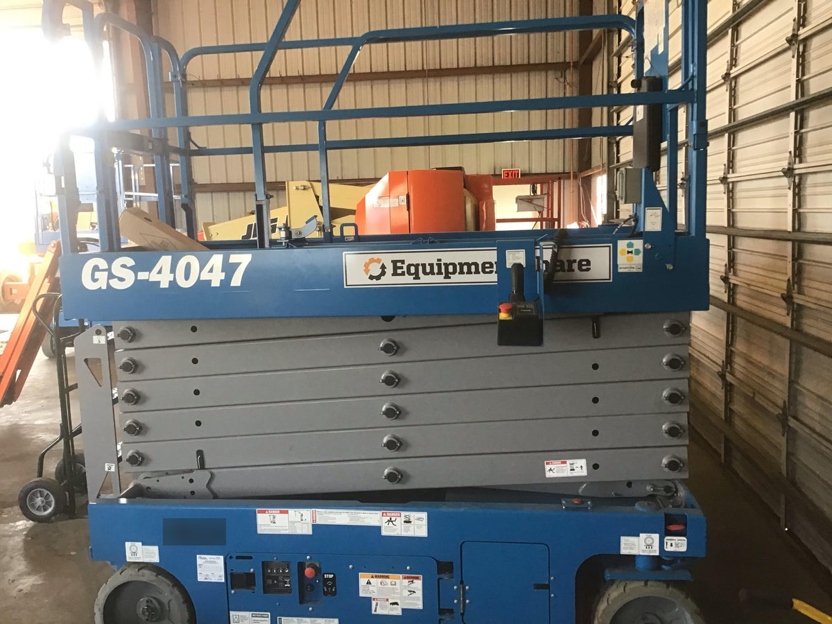 2018 GENIE GS-4047