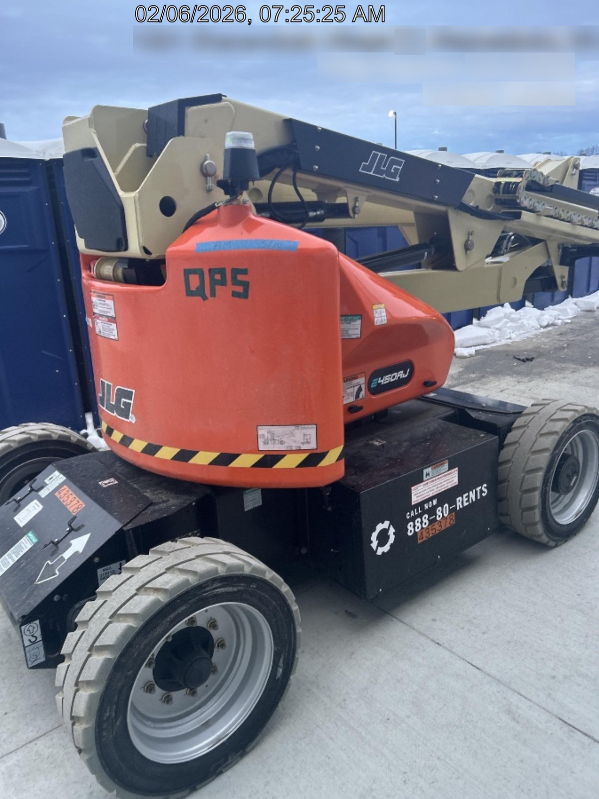 2024 JLG E450AJ