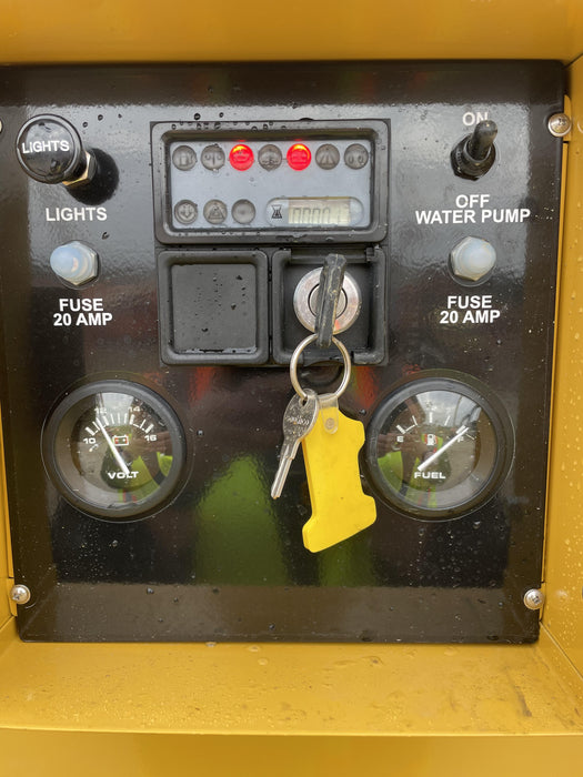 2023 Vac-Tron LP573XDT T4 Koehler Diesel Engine, 500 Gallon Debris Tank, x2 100 Gallon Water Tanks